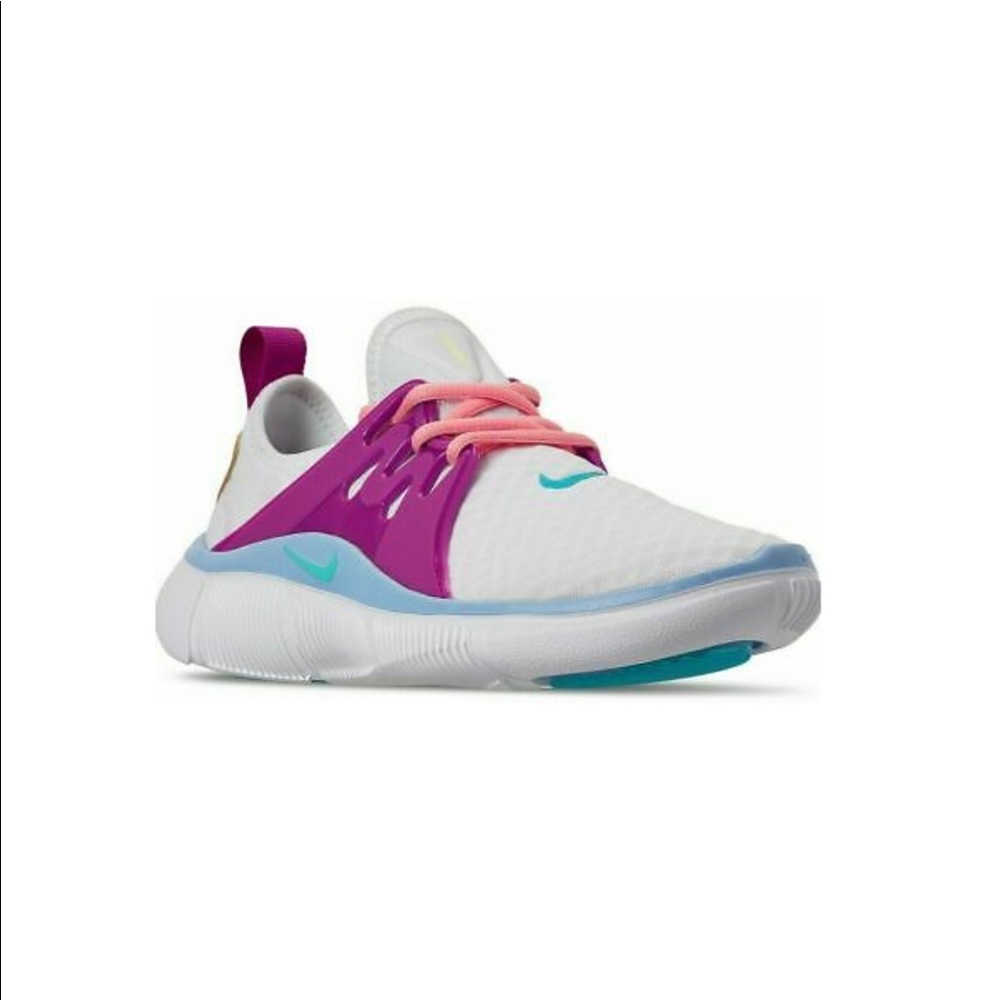 NIKE ALCAME